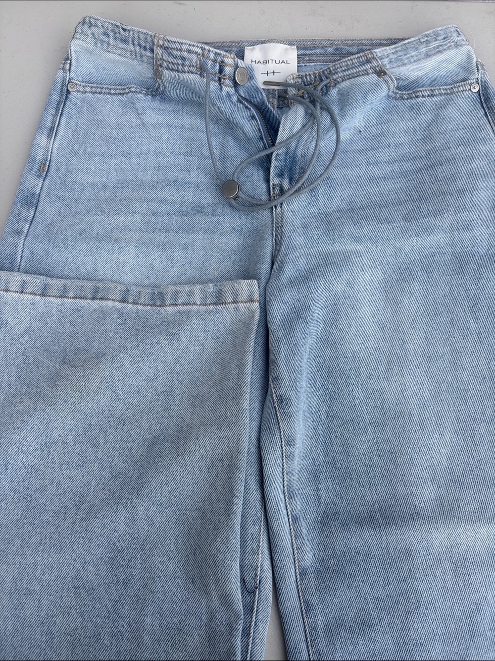 Habitual Light Wash Men’s Relaxed Jeans